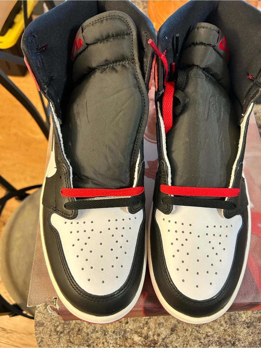 Nike Air Jordan 1 Retro High OG Black Toe Reimagined Size 12 new